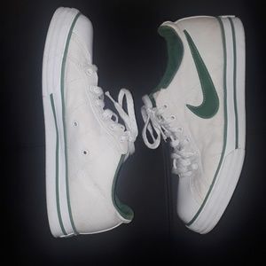 3/$18 PRICE FIRM NIKE SNEAKERS WHITE & GREEN
